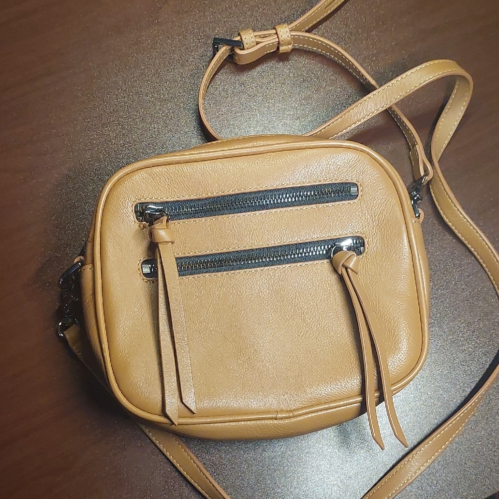 Botkier Chelsea Leather Zip Top Crossbody Camera Bag Beige